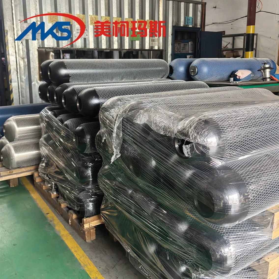 Гидравлический аккумулятор Rexroth 99713940 для экскаватора