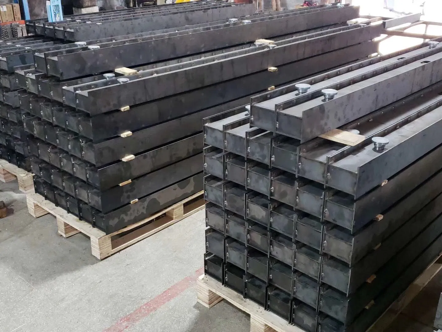 Precast Concrete Shuttering with Magnets