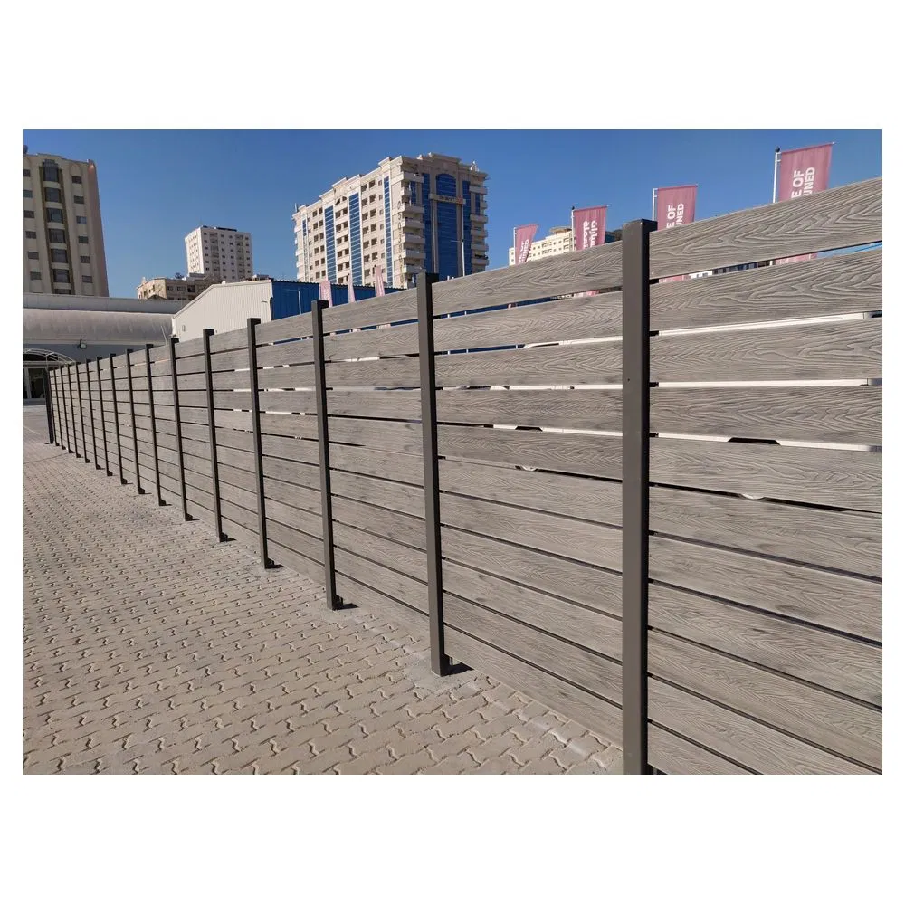 Easily Assembled Wood Plastic Waterproof Wooden Grain WPC Fence