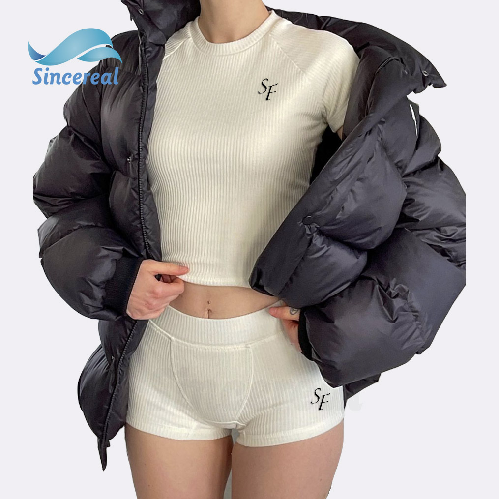 Костюм спортивный женский с вышивкой и логотипом