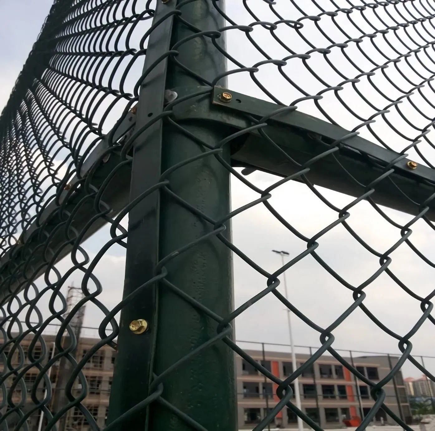 Direct Factory Heavy-Duty 50X50cm Metal Steel Chain Link Green Fence Security Fence for Garden, Airport, Football