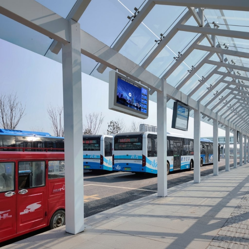 High Resolution LCD Screen Metro Bus Station Shelter Display Passenger Information Display with 4G WiFi