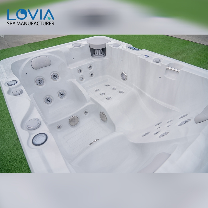 Гидромассажная ванна Modern Deluxe на 3 персоны