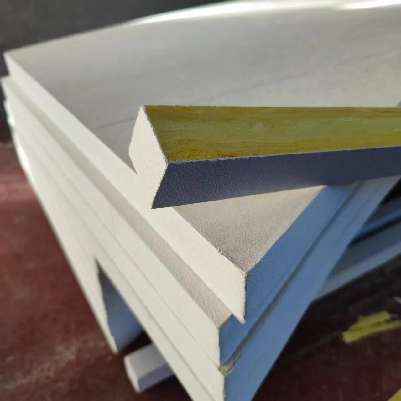 Top China Supplier 2X4 Sound Proof Acoustic Fiber Ceiling Tiles