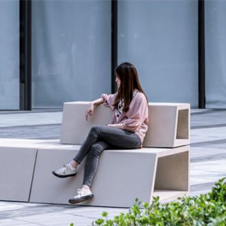 Popular Durable Waterproof Concrete Seat Chair Bench for Garden Cement-Precast-Component Grc Uhpc Can Be Designed and Customized Environmentally Friendly