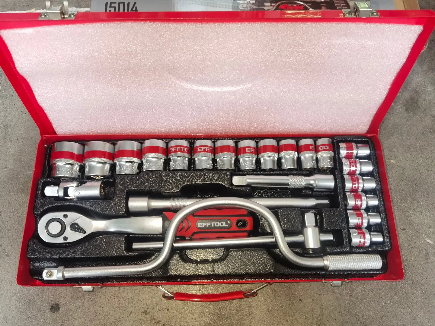 15014 24PCS Socket Ratchet Wrench Kit Tool Kit with Iron Box