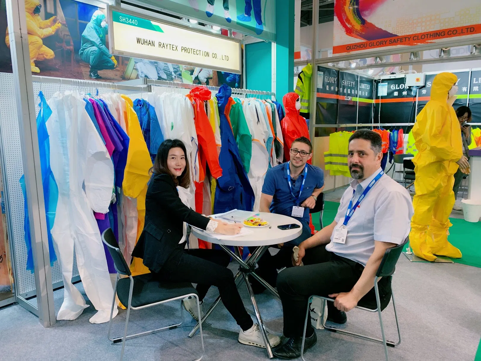 Disposable Nonwoven PE Long Gloves