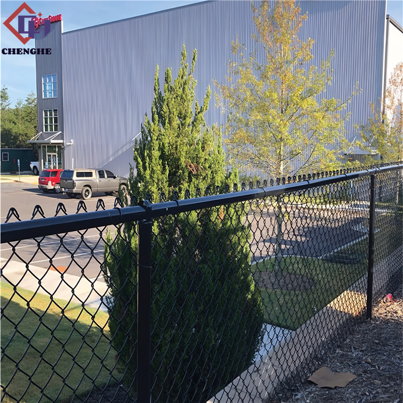 Durable 8 FT Black Chain Link Fence for Secure Construction Sites