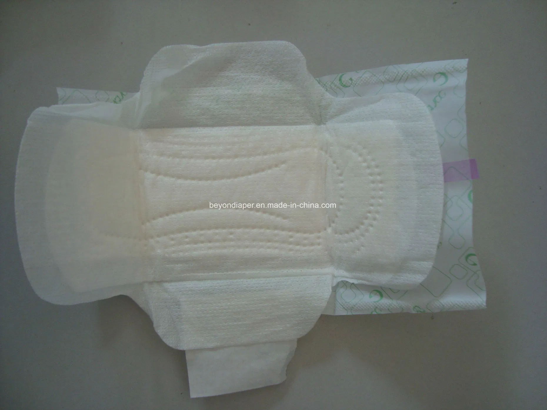Top Quality and High Absorption Sanitary Napkin Care Lady