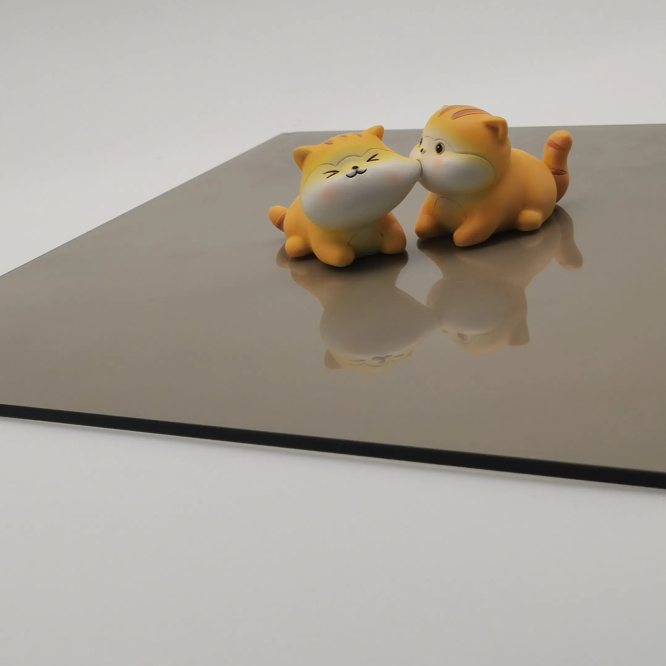 Hot Sale Euro Bronze Tinted/Reflective/Patterned Glass/Building Glass for Door and Window