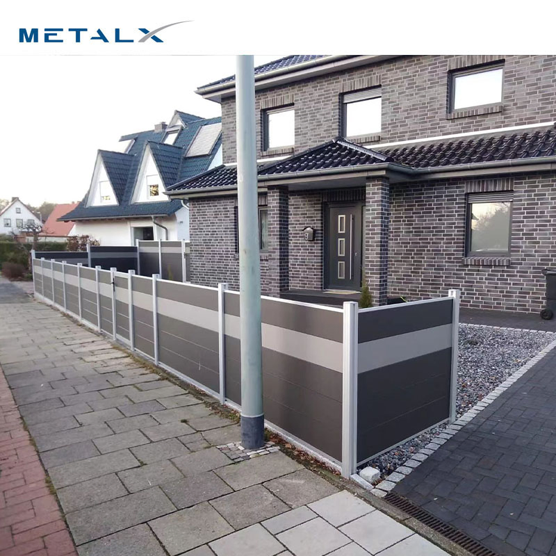 Popular Style Privacy Garden Buildings Outdoor Wood Plastic Composite Fence