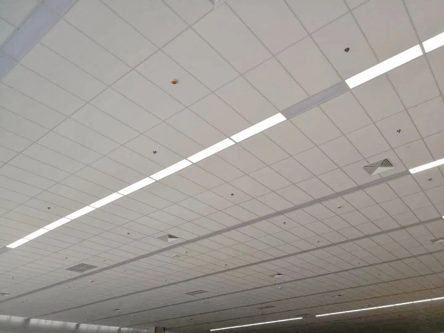 Sound Proofing Ceiling Insulation Material Fireproof Waterproof Rockwool Acoustic False Ceiling Board