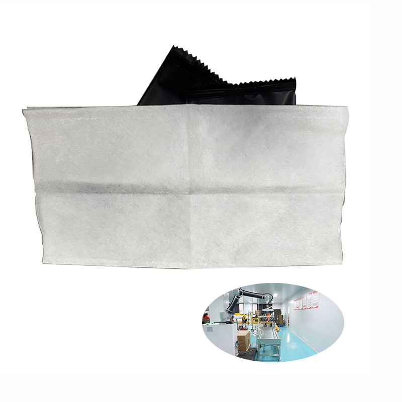 Convenient Individually Packaged Wet Wipes for Instant Hygiene