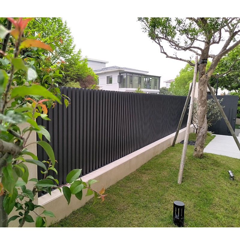 Fireproof, Waterproof, Mildewproof Railing Balustrade Outdoor Aluminum Electric Fence with ISO9001