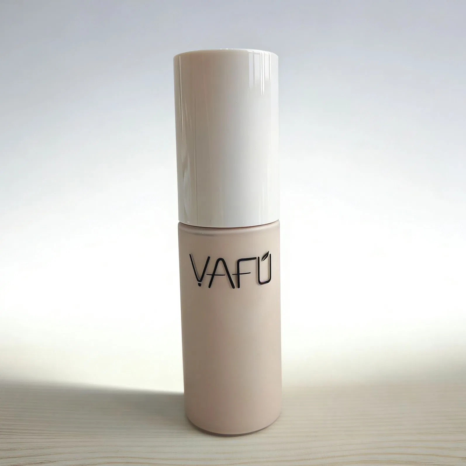 Luxury Oil Control Makeup Primer for Flawless Face Finish