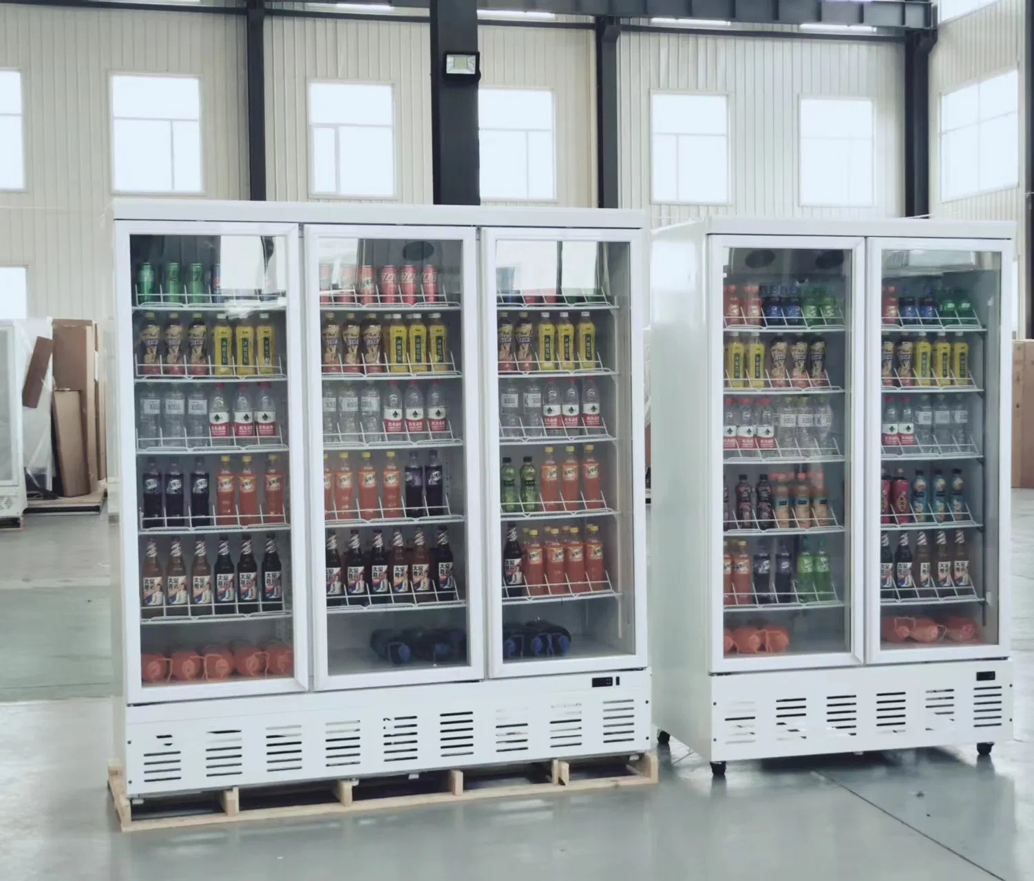 Commercial Supermarket Chain Stores Triple Glass Door Display Showcase Refrigerator Commercial Upright Chiller Double Layer Single Low-E Tempered Glass Door