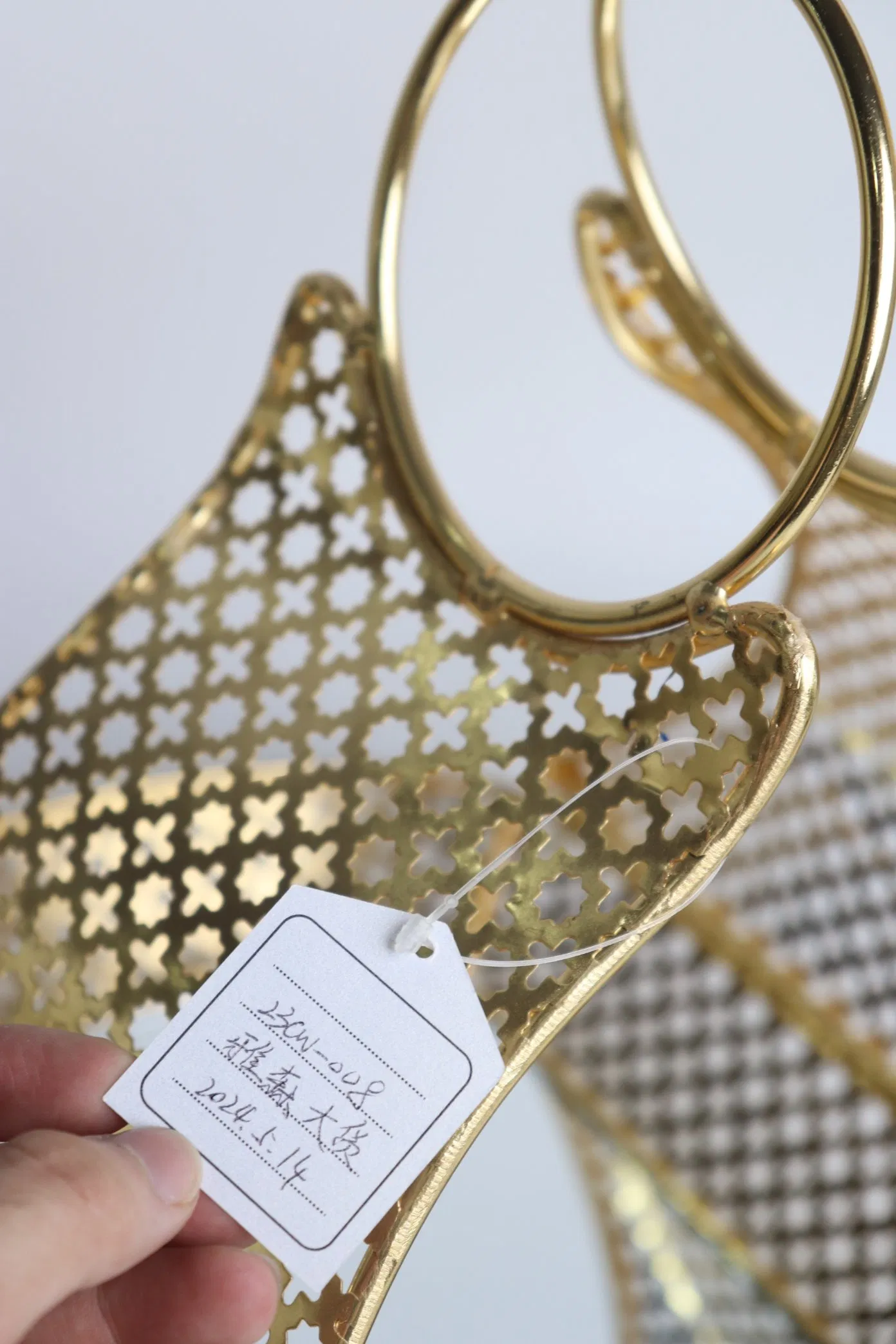 Gold Plated Wrought Iron with Glass Home Restaurant Candy Decoration Plate
