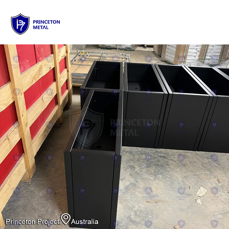 High-Quality Wear-Resistant Decorative Aluminium Planter Box for Commercial Spaces