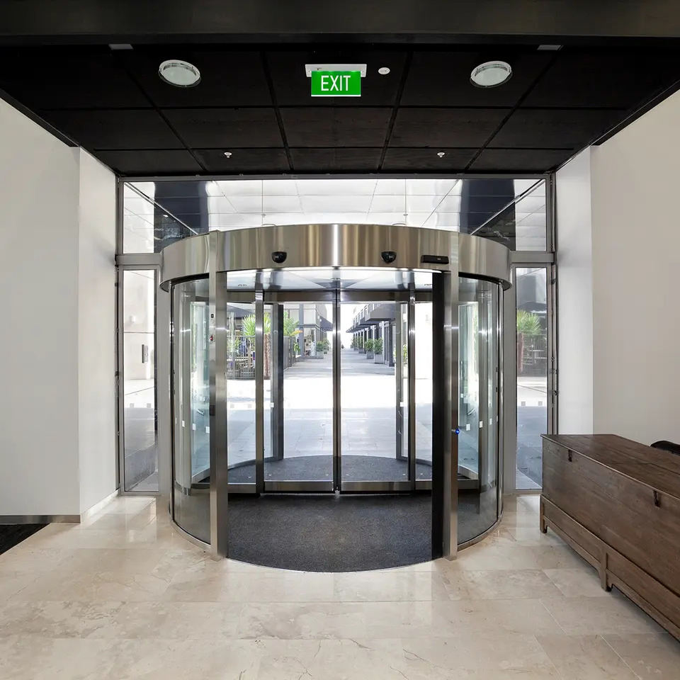 2 Wing 3 Wing Auto Rotate Aluminum Frame Hotel Lobby Two-Flap Revolving Glass Doors