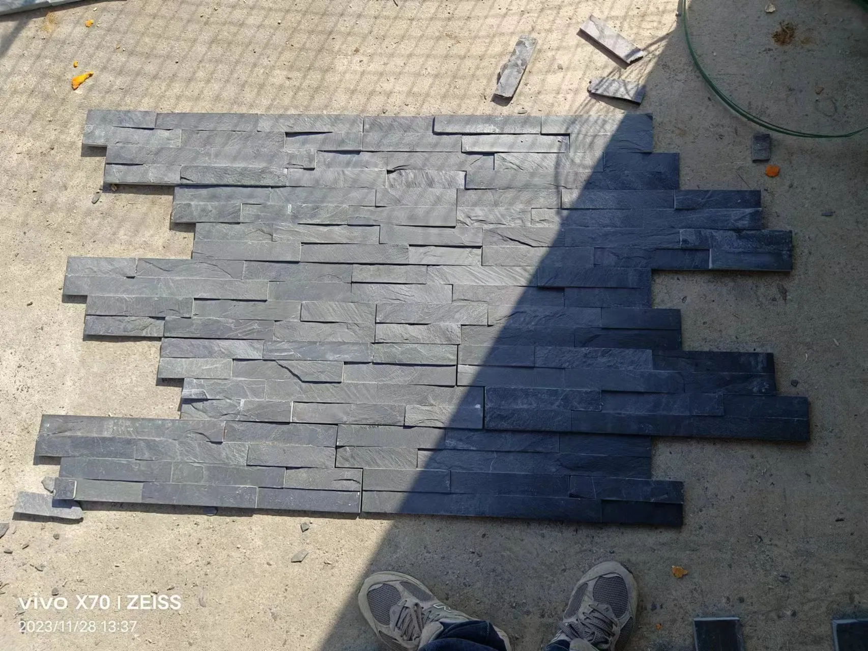 Natural Black Grey Green Tumbled Crazy Paver Roofing Shape Stone Ledge Stone Panel Slate