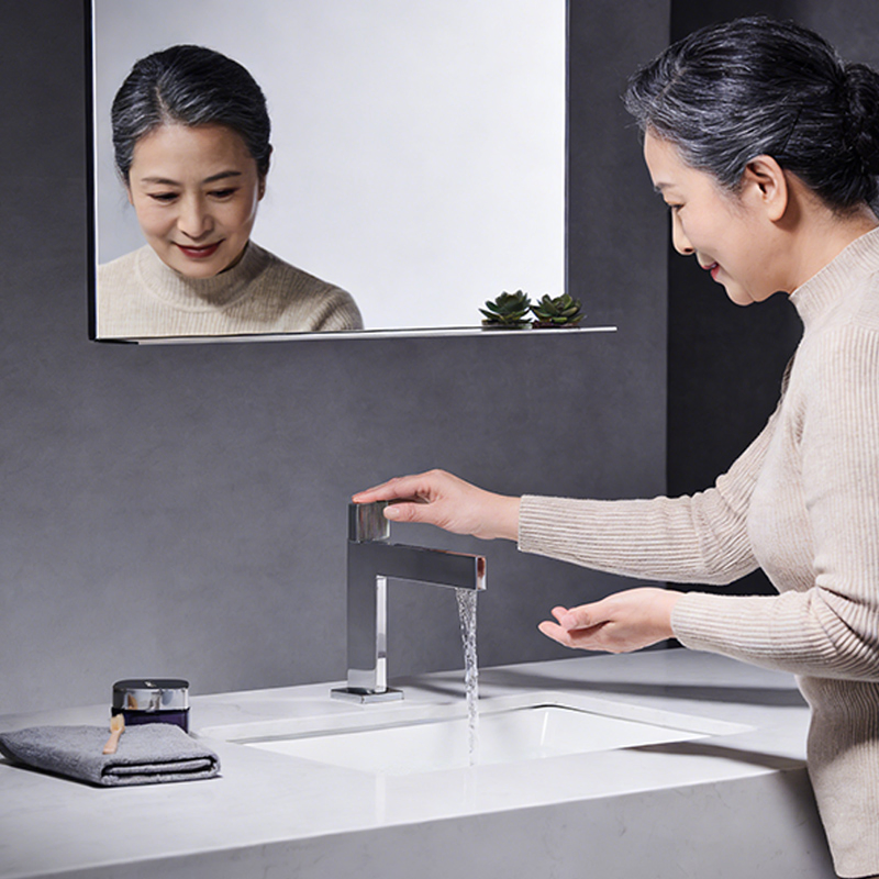 Смеситель для раковины AIM, латунь, однорычажный