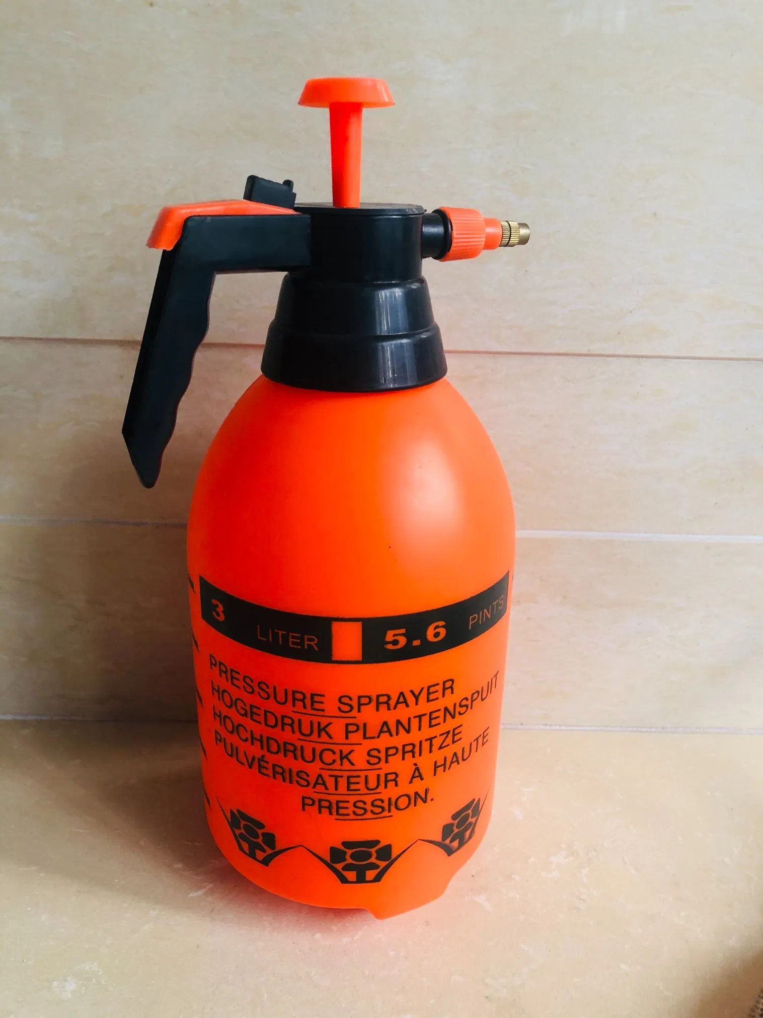 Wholesale Handheld Plastic Garden Trigger Sprayer 3L