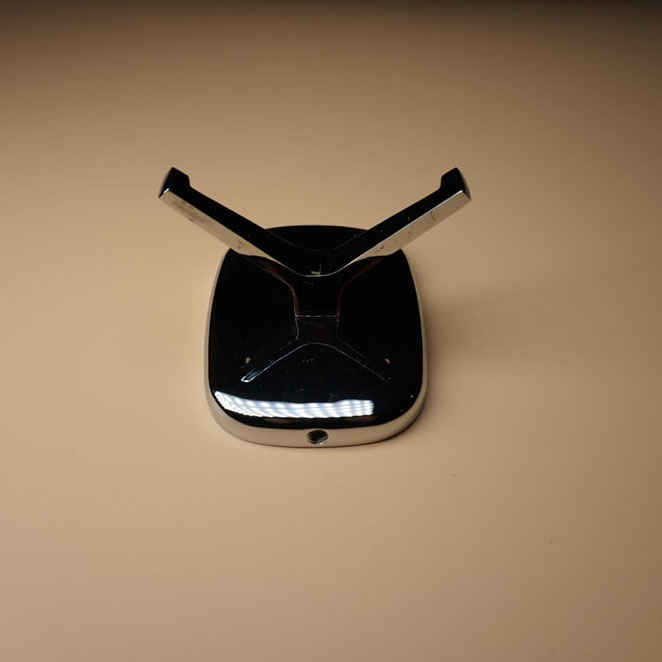 Настенный двойной крючок для одежды хром 6013