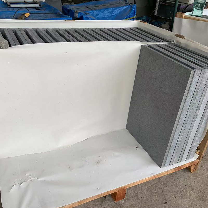 Hainan Honed Dark Grey/Black Lava Blue Stone Tile Basalt Swimming Pool Coping for Paving/Kerbstone/Wall/Flooring/Covering Price