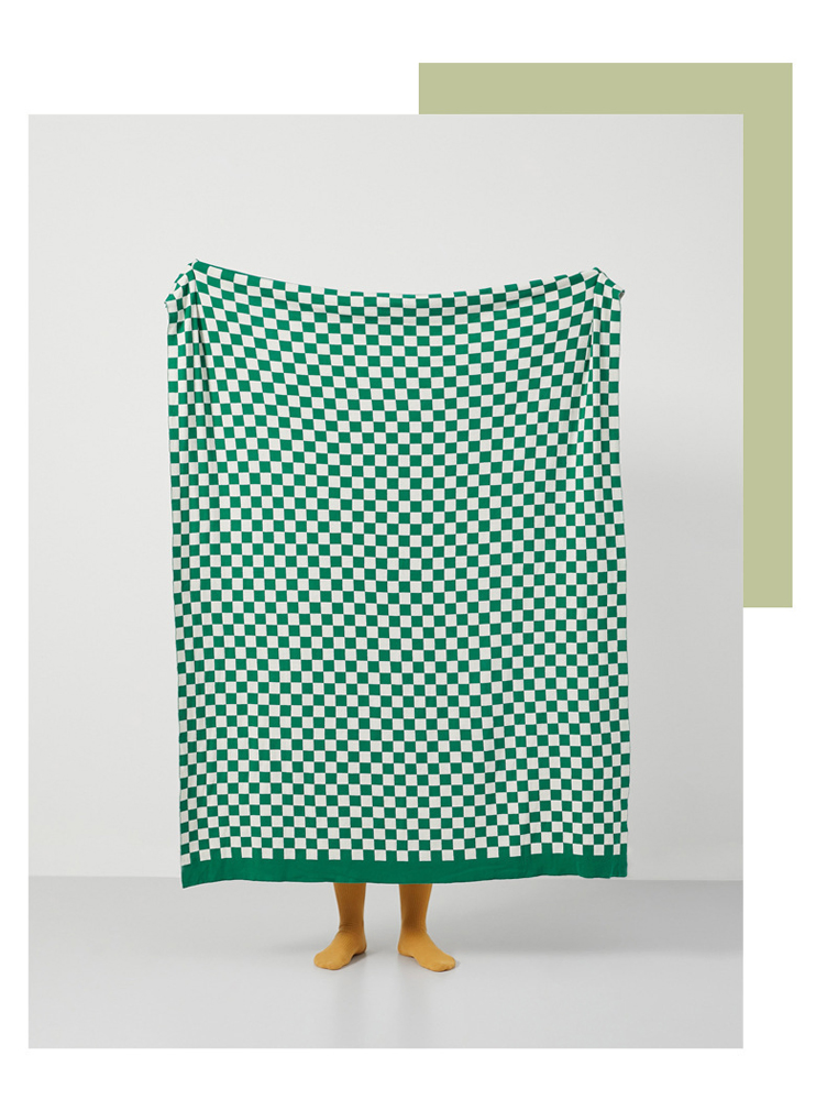 Nordic Milan Grid Knitted Checkerboard Sofa Blanket