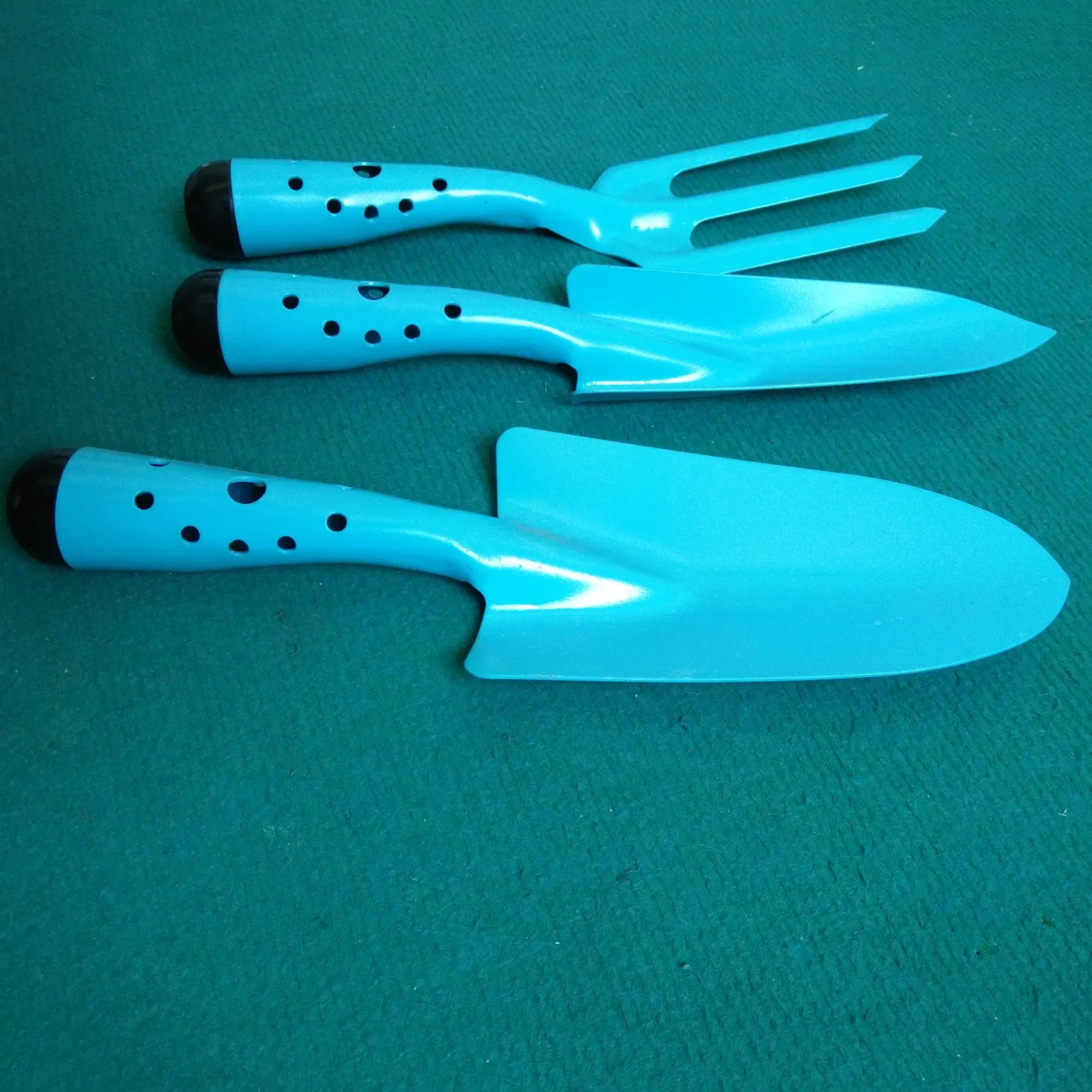 Plastic Handle Plated Shovel Spade