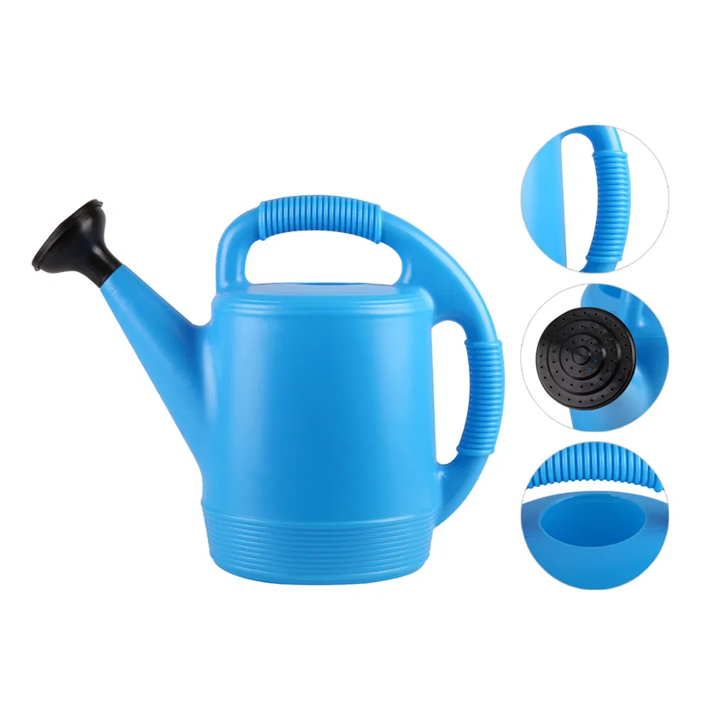 8L Plastic Garden Household Water Pot Watering Can