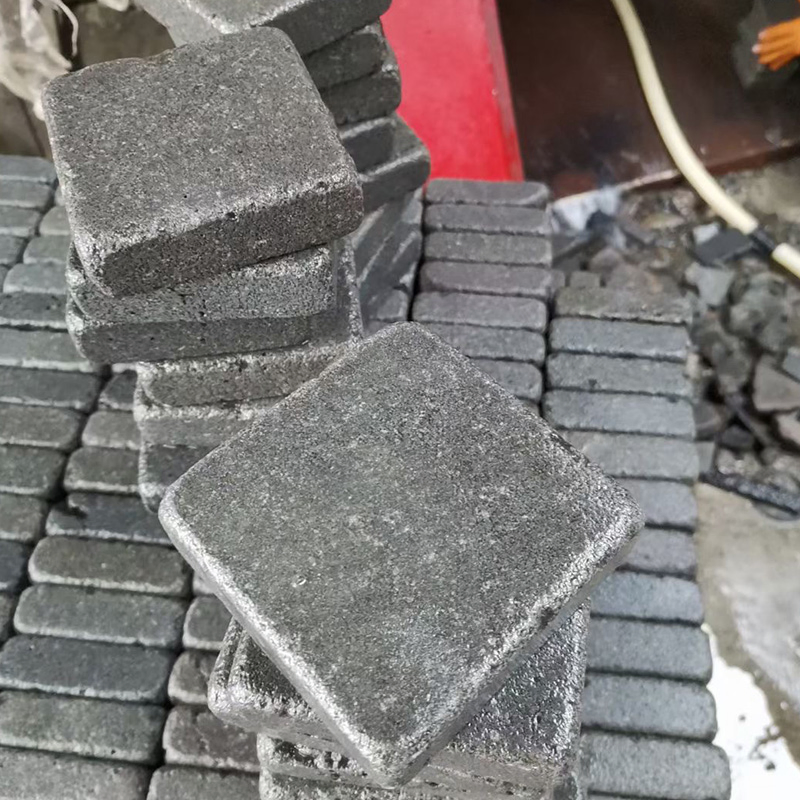 Hainan Black Basalt Bluestone Paving Stone on Mesh, Cobblestone Back with Net Cobblestone Cube Stone for Walkway/Driveway/Parking Pavers Price