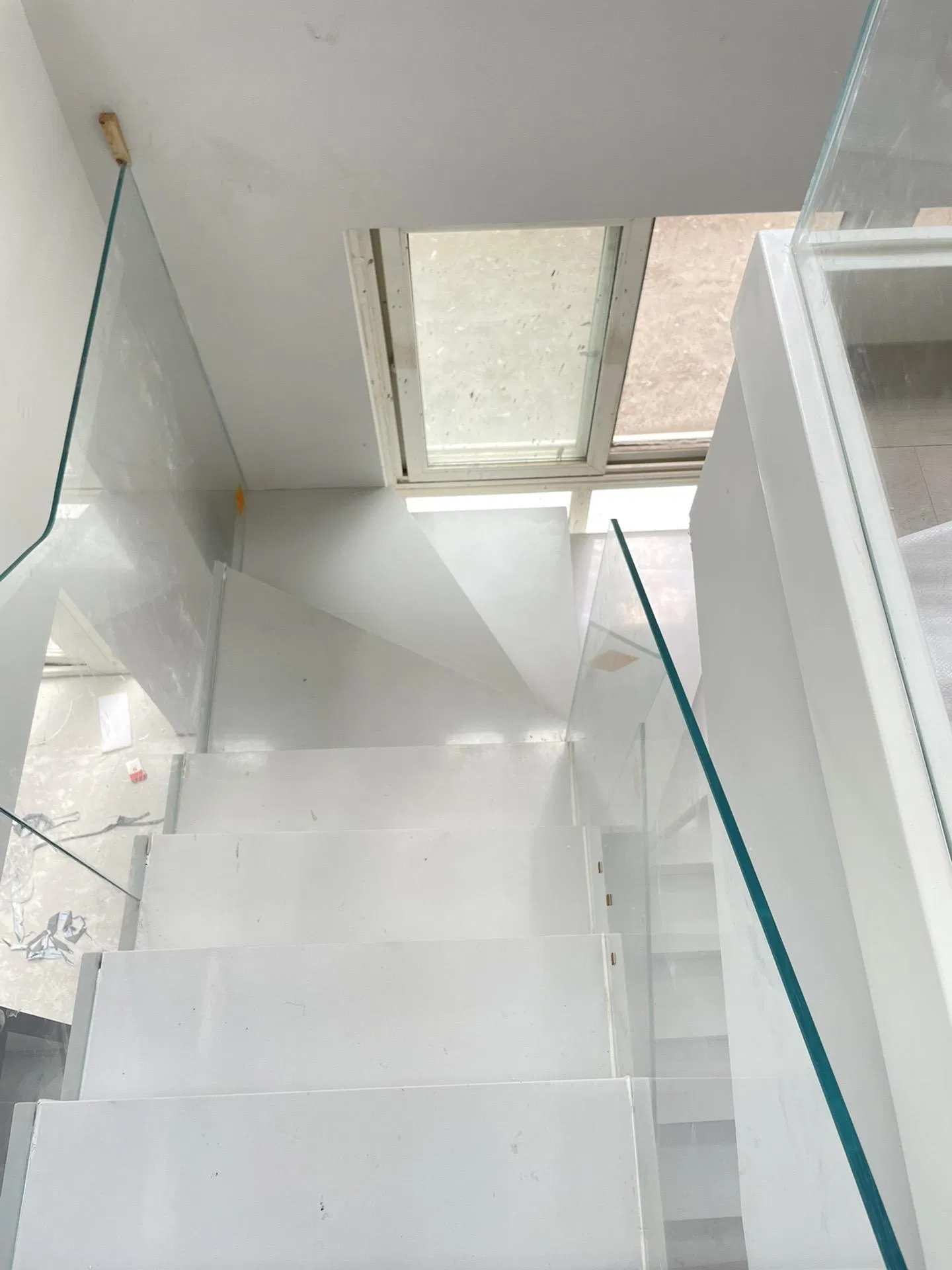 Natural White Marble Staircase Indoor Stairs Natural Stone Villa Luxury Straight /Curve Staircase