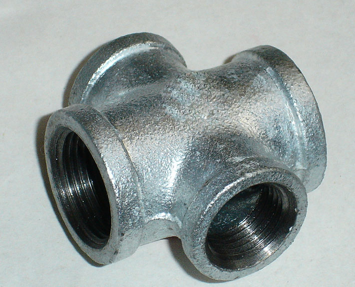 Galvanized Malleable Iron Pipe Fitting Cross