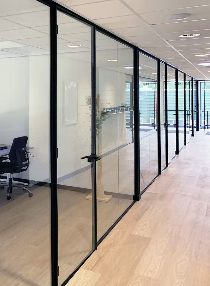 Black Frame Transparent Glass Partition Wall Full View Interior Glass Wall for Office High Privacy