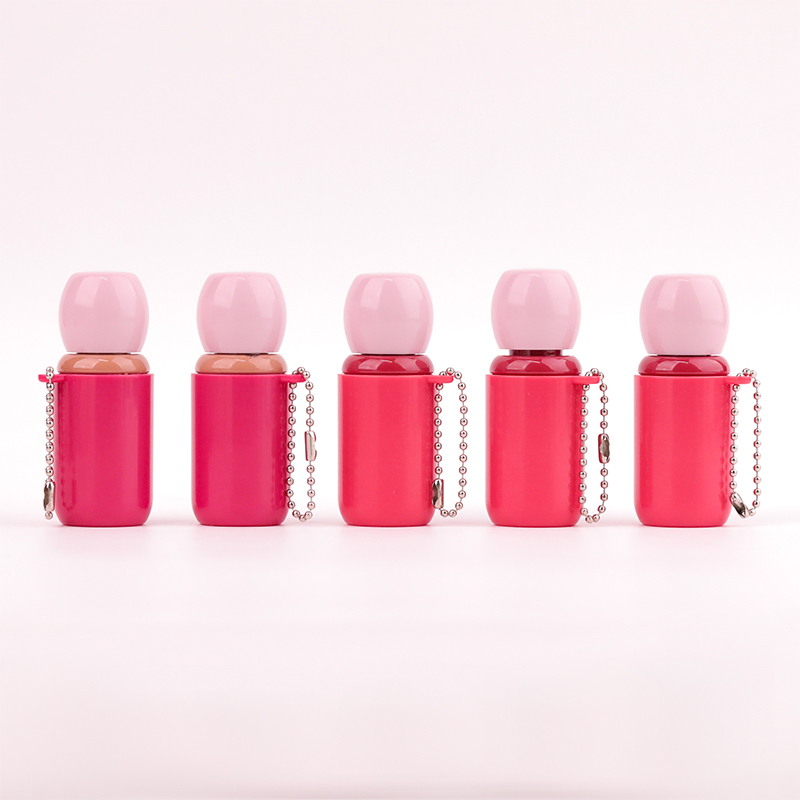 Full Coverage Buildable Velvet Matte Lipstick for Professional Styling