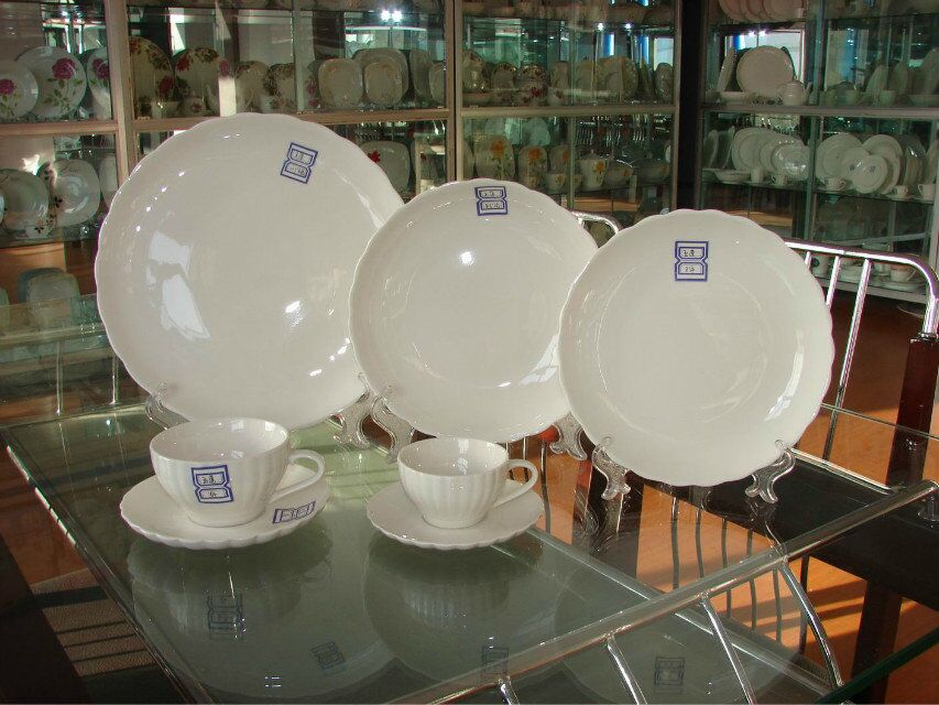 Ceramic Dinner Set with Different Combinations