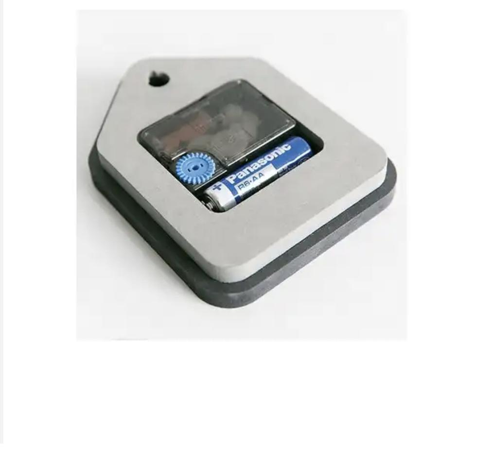 Modern Simple Gray Silent Sweep Art Office Decorative Wooden Wall Clock