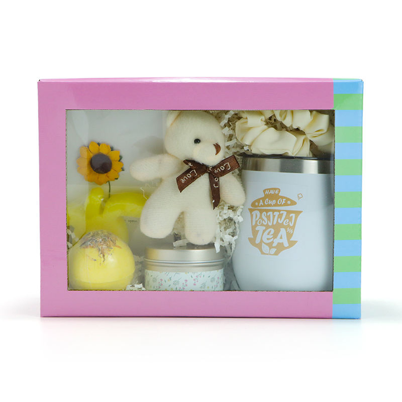 Trend Self Care Scented Candle Gift Set Bath Bombs Luxury SPA Gift Sets for Women Private Label SPA Gift Basket Set