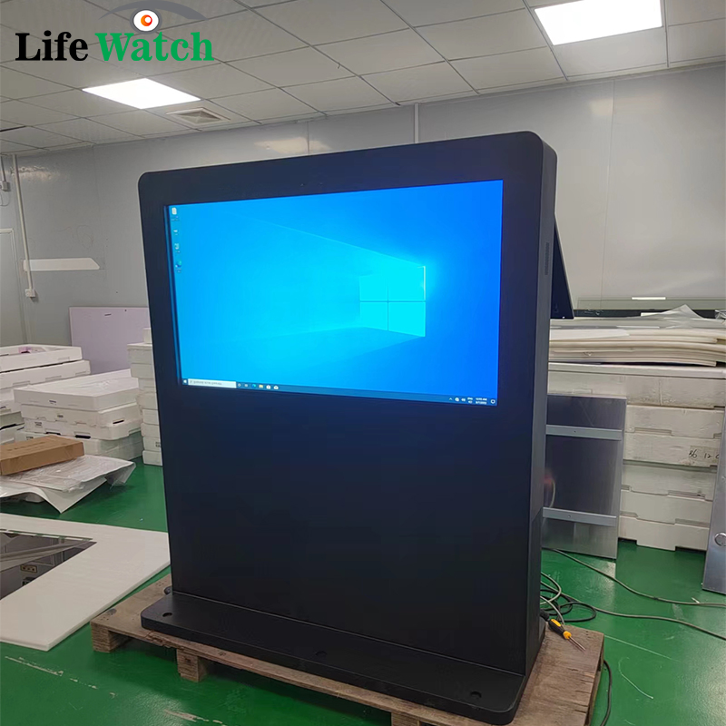 86 Inch Landscape 2500nits LCD Screen Free Standing Outdoor Digital Signage