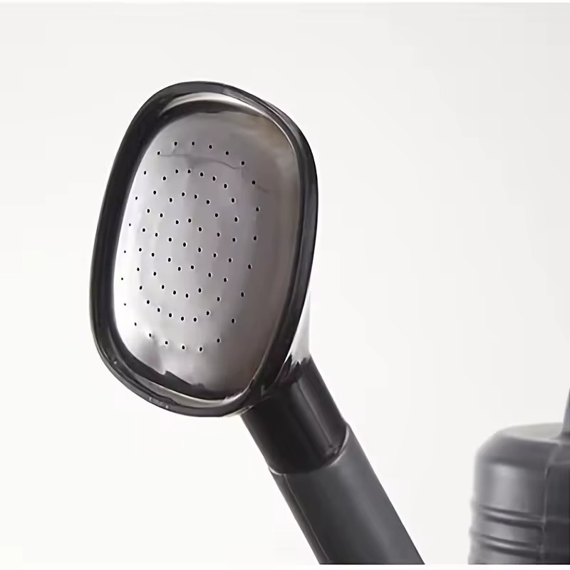 Inexpensive 5L Multifunctional Lightweight Plastic Garden Furniture Tools Watering Can