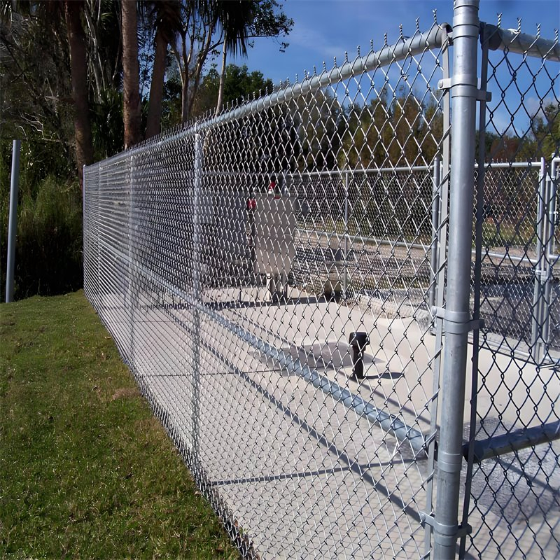 9 Gauge Galvanized/PVC Coated Diamond Shape Cyclone Wire Chain Link Fence