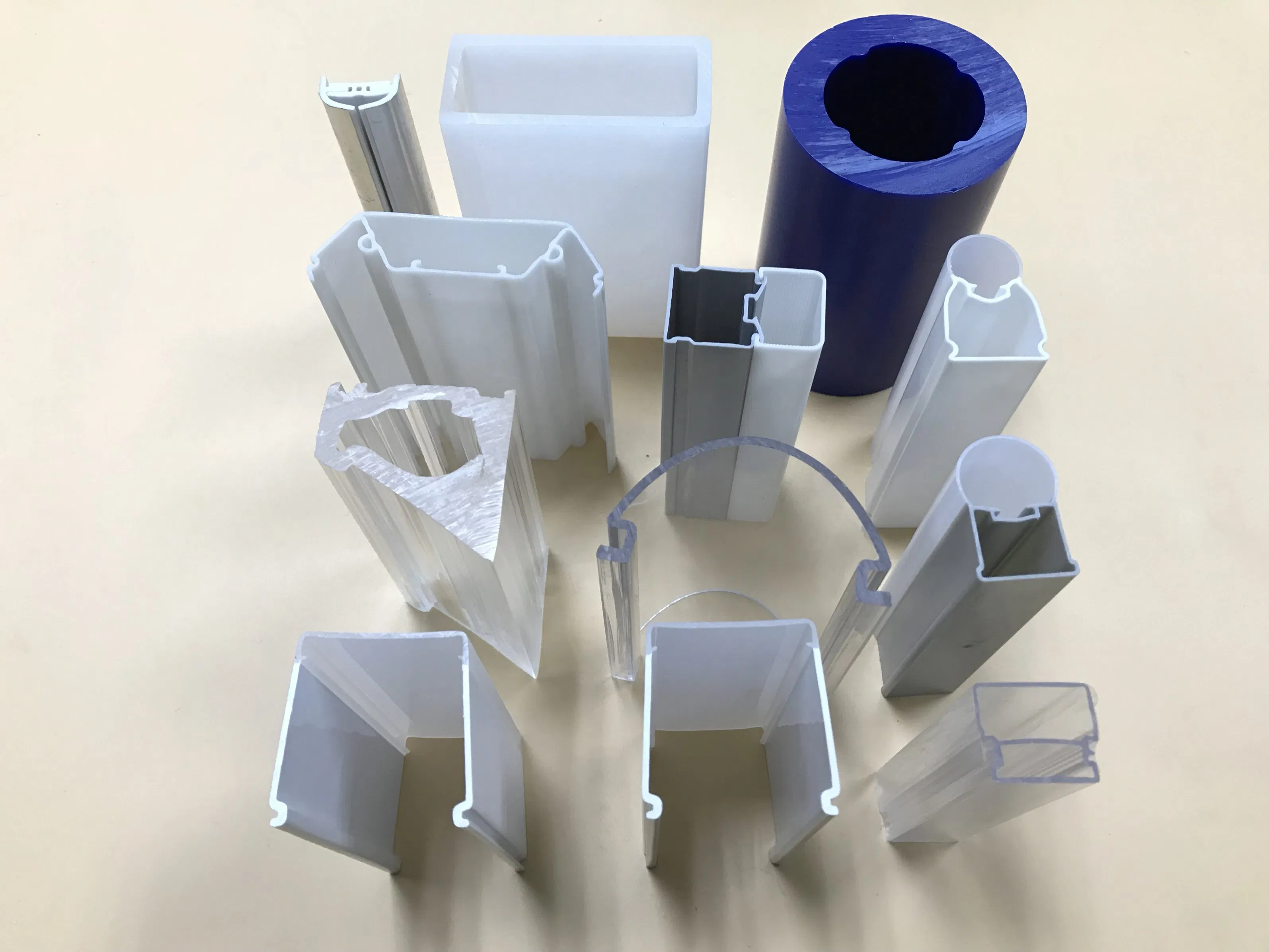 PC/PMMA/PS/PVC/PPO/PE/PP/POM Plastic Injection Profiles