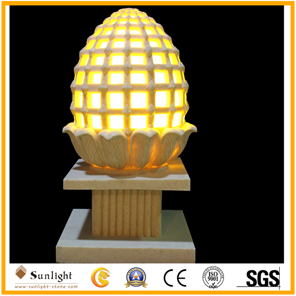 Hot Sale Waterproof Lantern Sandstone Polyresin Statue for Decoration