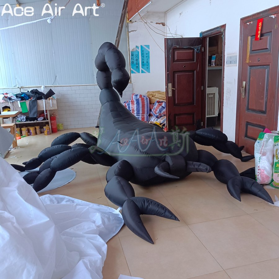 9.8FT Long Inflatable Halloween Scorpion Mascot Model Decorative Scorpions for Outdoor or Events