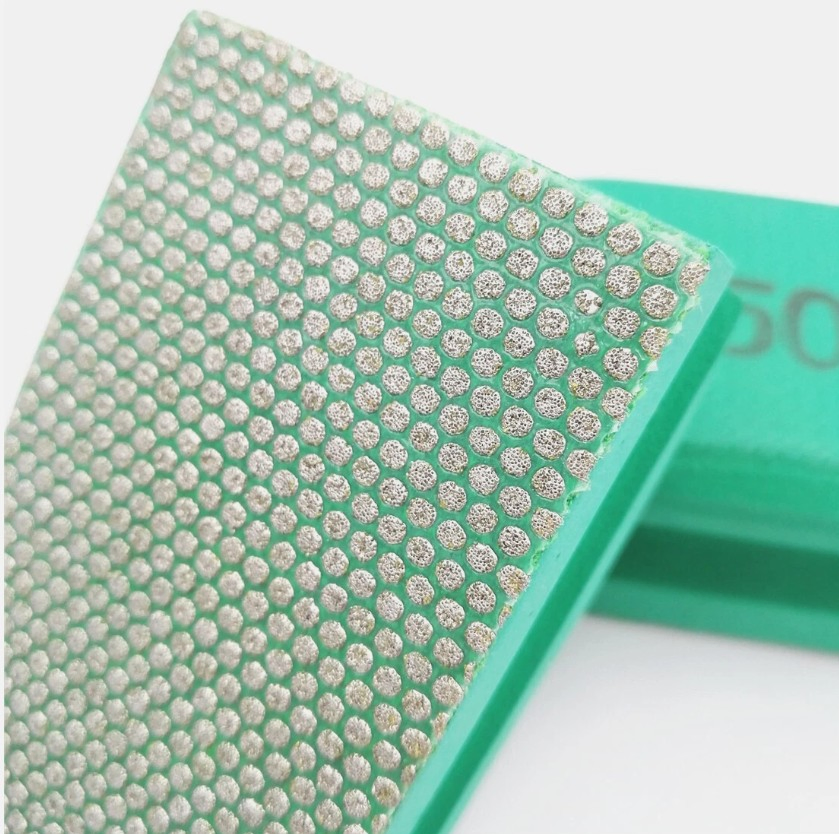 Transform Your Finishing Work with High-Quality Diamond Hand Pads