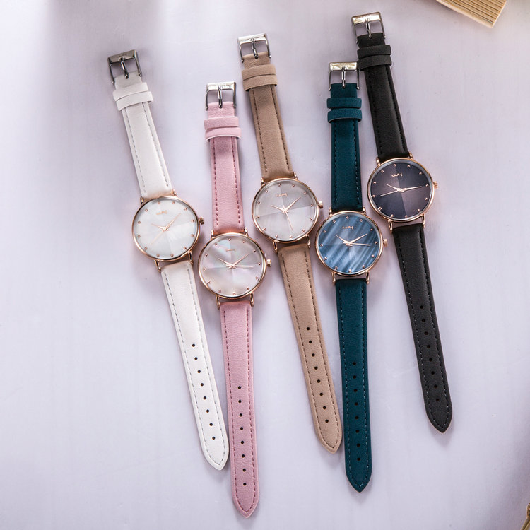 Lady Watch OEM ODM Leather Strap Wholesale Fashion Watch (Wy-113D)