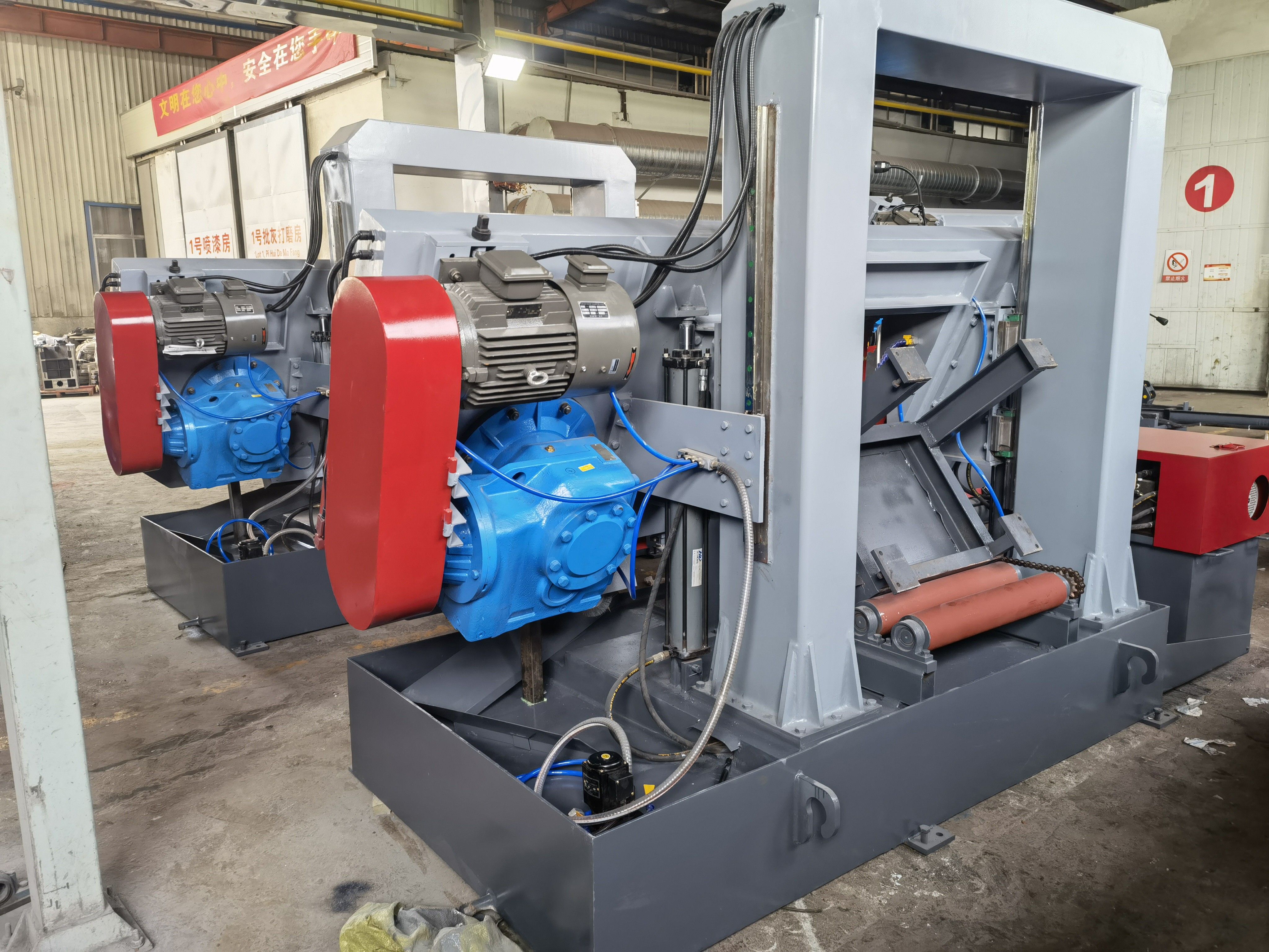 Ленточная пила по металлу полуавтоматическая козловая CH-650