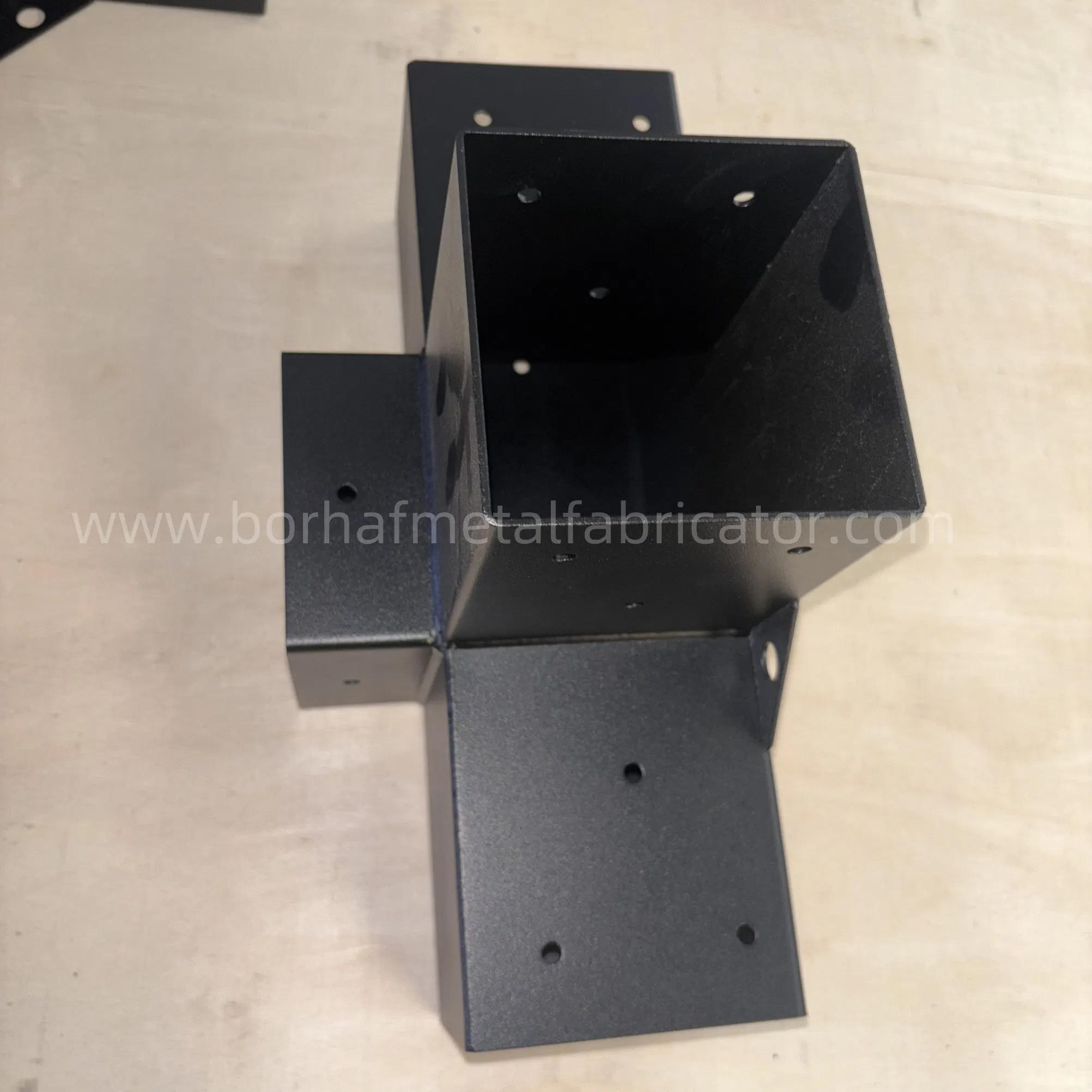 Heavy Duty Steel Gazebo Bracket Connector for Outdoor Pavilion Structure Assembly