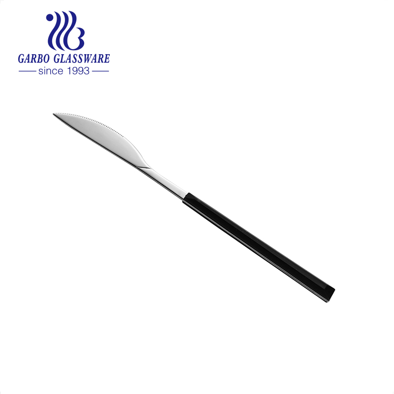 Elegant Mirror Polished Fork for Dining Experience
